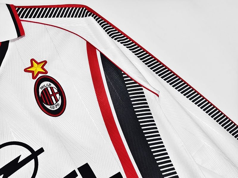 1997/98 AC Milan Away White Long Sleeve real studio photo 3