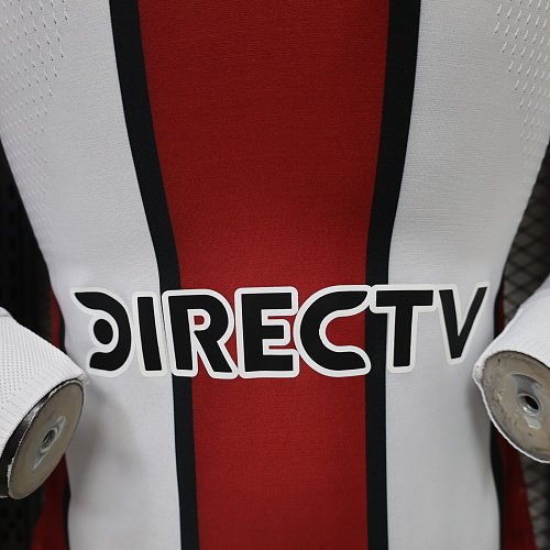 2026/27 River Plate Long Sleeve real studio photo 2