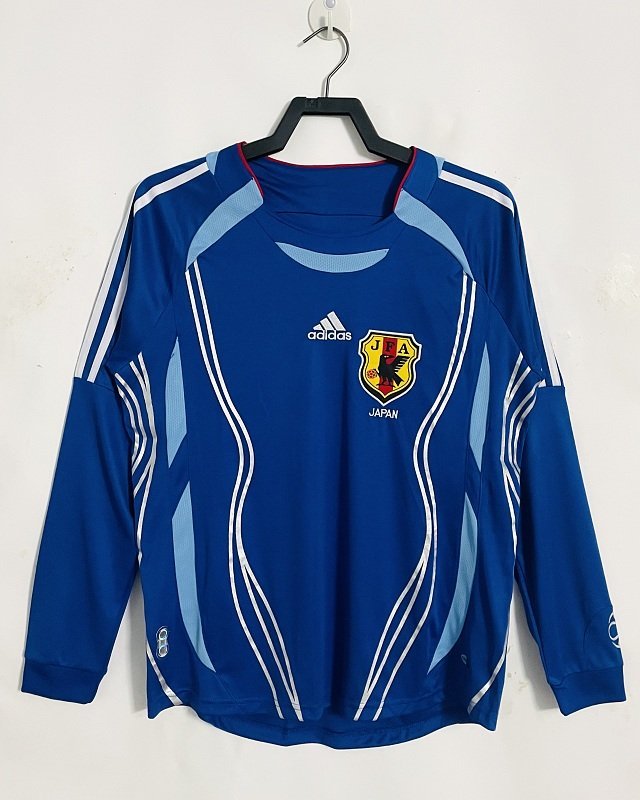 2006 Japan Home Long Sleeve real studio photo 1