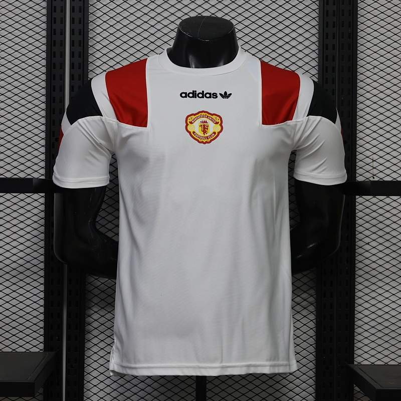 2026/27 Manchester United White Casual Shirt real studio photo 1
