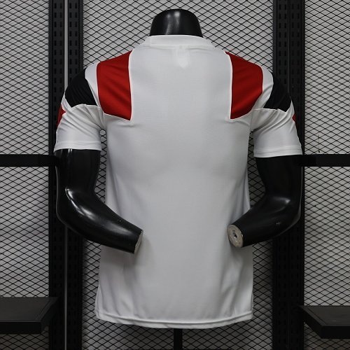 2026/27 Manchester United White Casual Shirt real studio photo 2