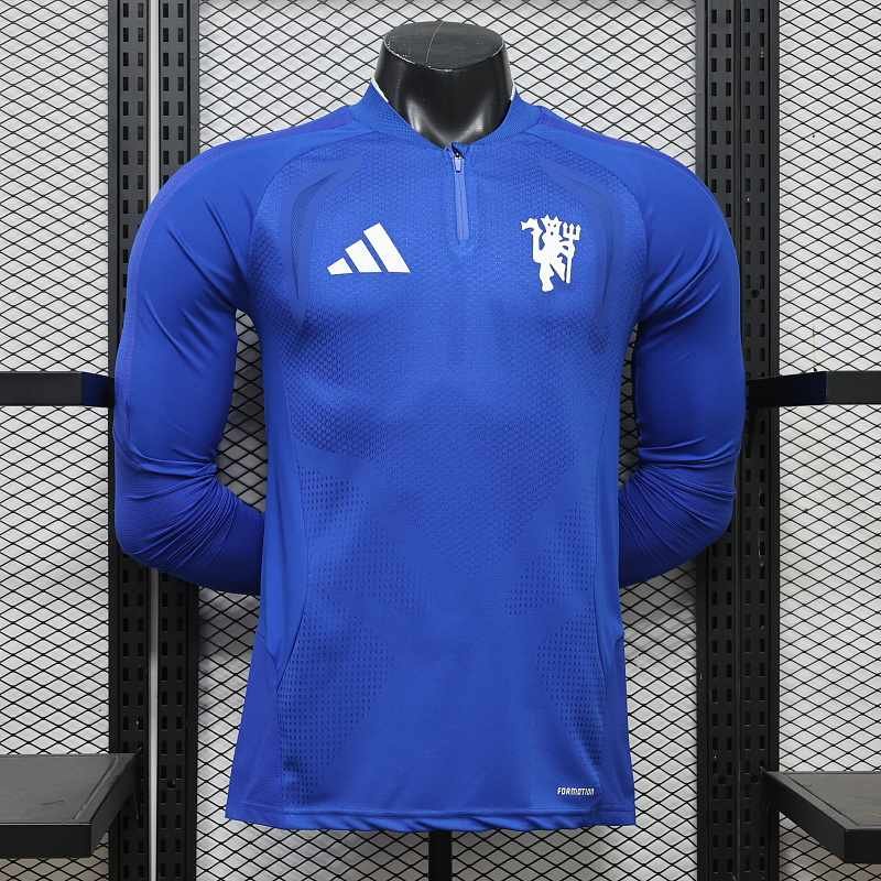 Manchester United Long Sleeve real studio photo 1