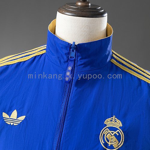 Real Madrid Shirt real studio photo 2